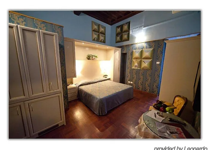 Residenza Canova Tadolini - 4* Roma
