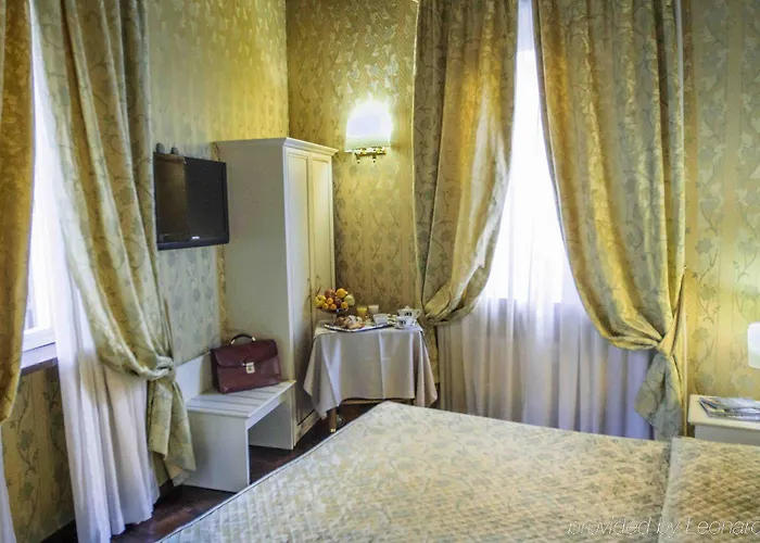 Residenza Canova Tadolini - Gasthof 4*