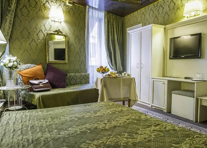 Residenza Canova Tadolini - Gasthof 4*