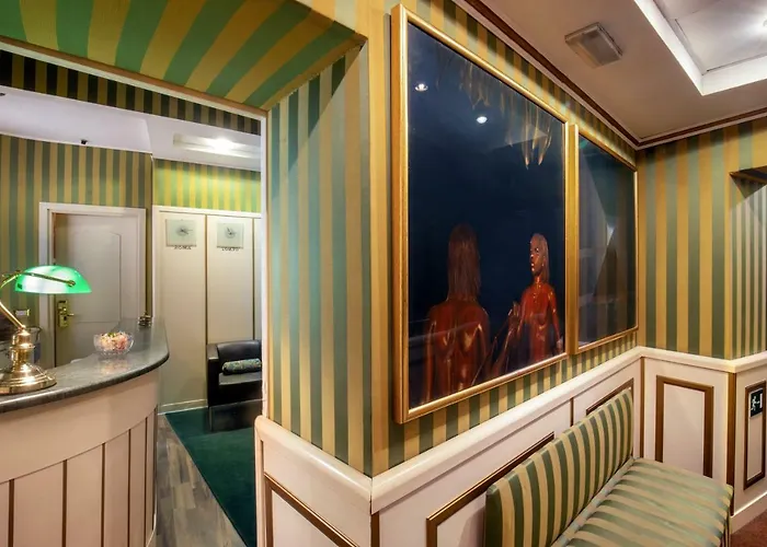 Residenza Canova Tadolini - 4*