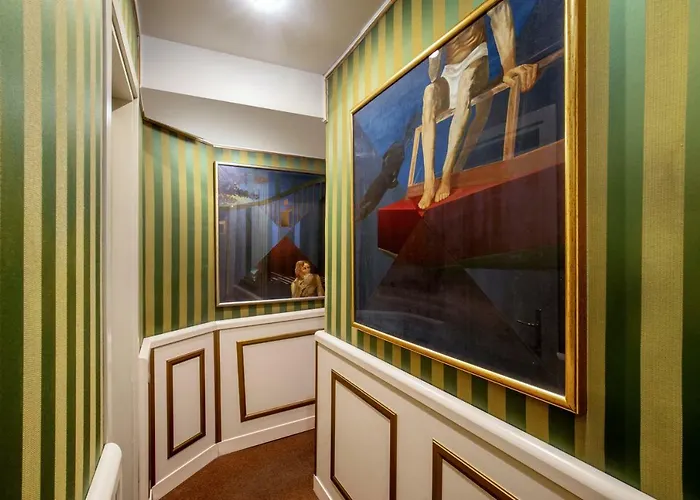 Residenza Canova Tadolini - 4*