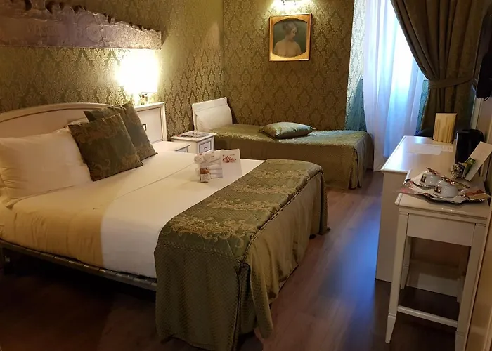 Gasthof Residenza Canova Tadolini -